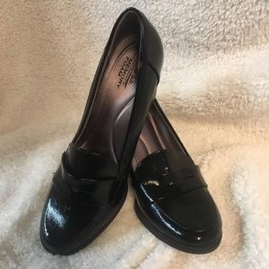 Life Stride size 9M beautiful shoes.